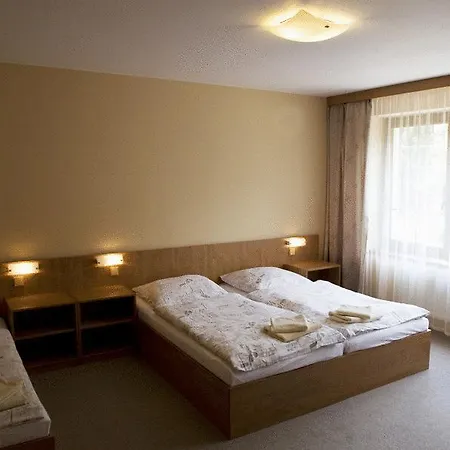 Hotel Jonathan
